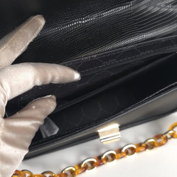 NWT ALDO Faux Leather Toggle‎ Closure Shoulder Bag & Crossbody Chain Detail - Picture 8 of 16